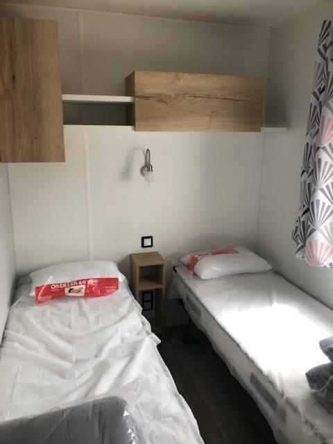 Mobilhome Canet En Roussillon - Canet Plage Loc Canet-en-Roussillon Exterior foto